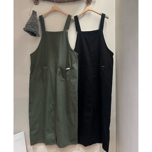 patch pocket jumper skirt J00021