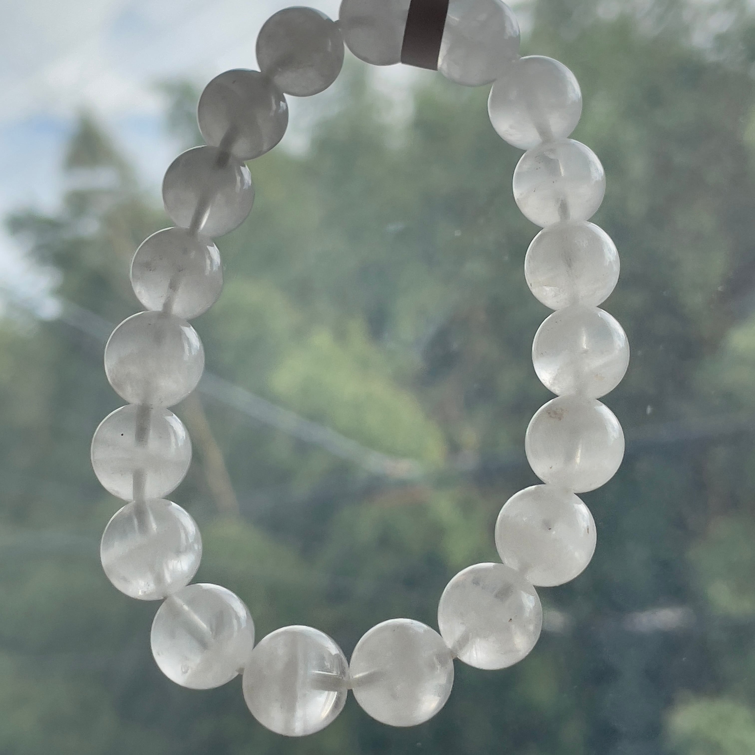 ホワイトガーデンクォーツ① 約10.5mm 内径16cm | 猫のひげ