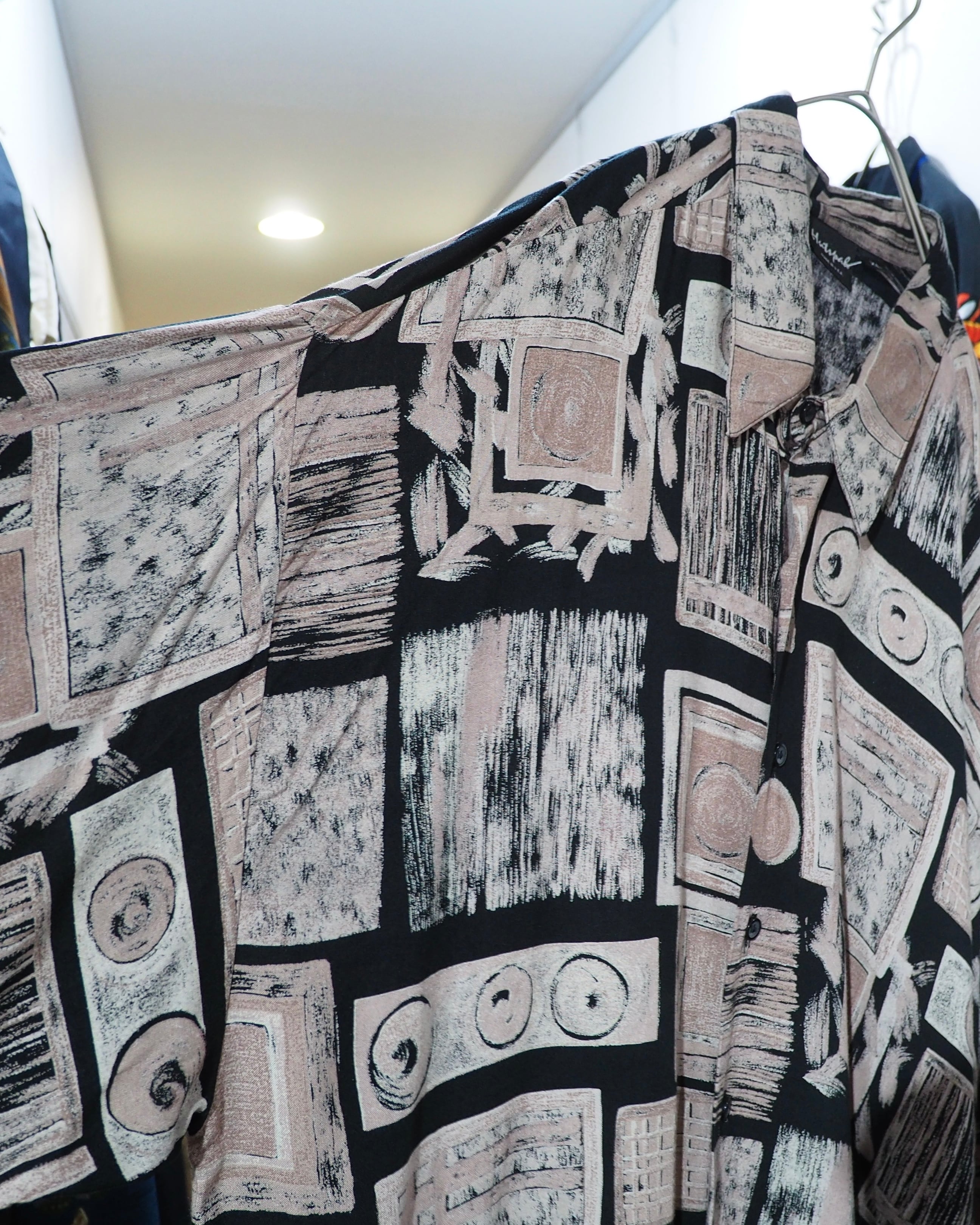 1980 - 90s " Made in USA " Black mode Chaos pattern vintage Drape loose Rayon shirt