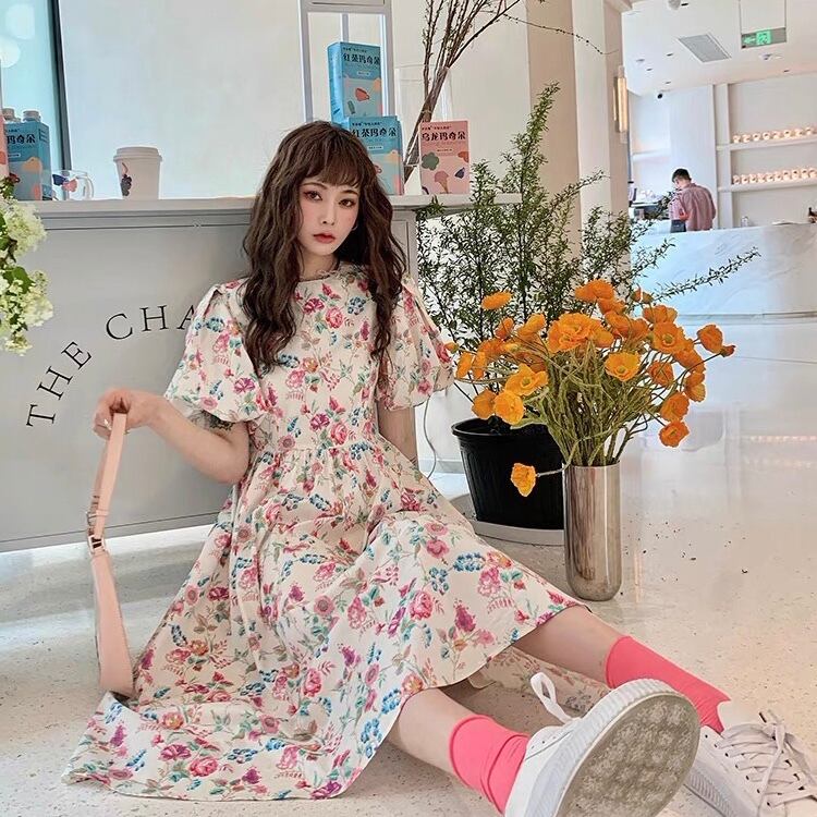 ピンク花柄パフスリーブワンピース ロマンティックワンピース | LILIANA