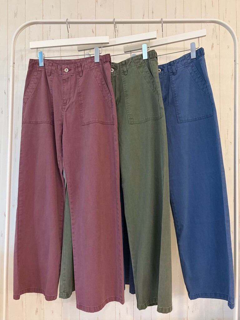 【10/下旬〜11/上旬入荷次第お届けのご予約】 L'ours Polaire et Bleu/ルスポレール&ブリュ ピグメントミリタリーベイカーパンツ 26316161