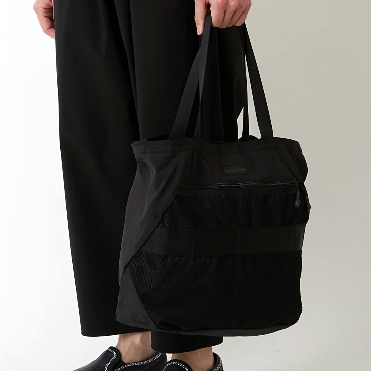 WM × BRIEFING '2WAY SHOULDER BAG'(BK2473803) | dotto. store WM × BRIEFING '2WAY SHOULDER BAG'(BK2473803) | dotto. store
