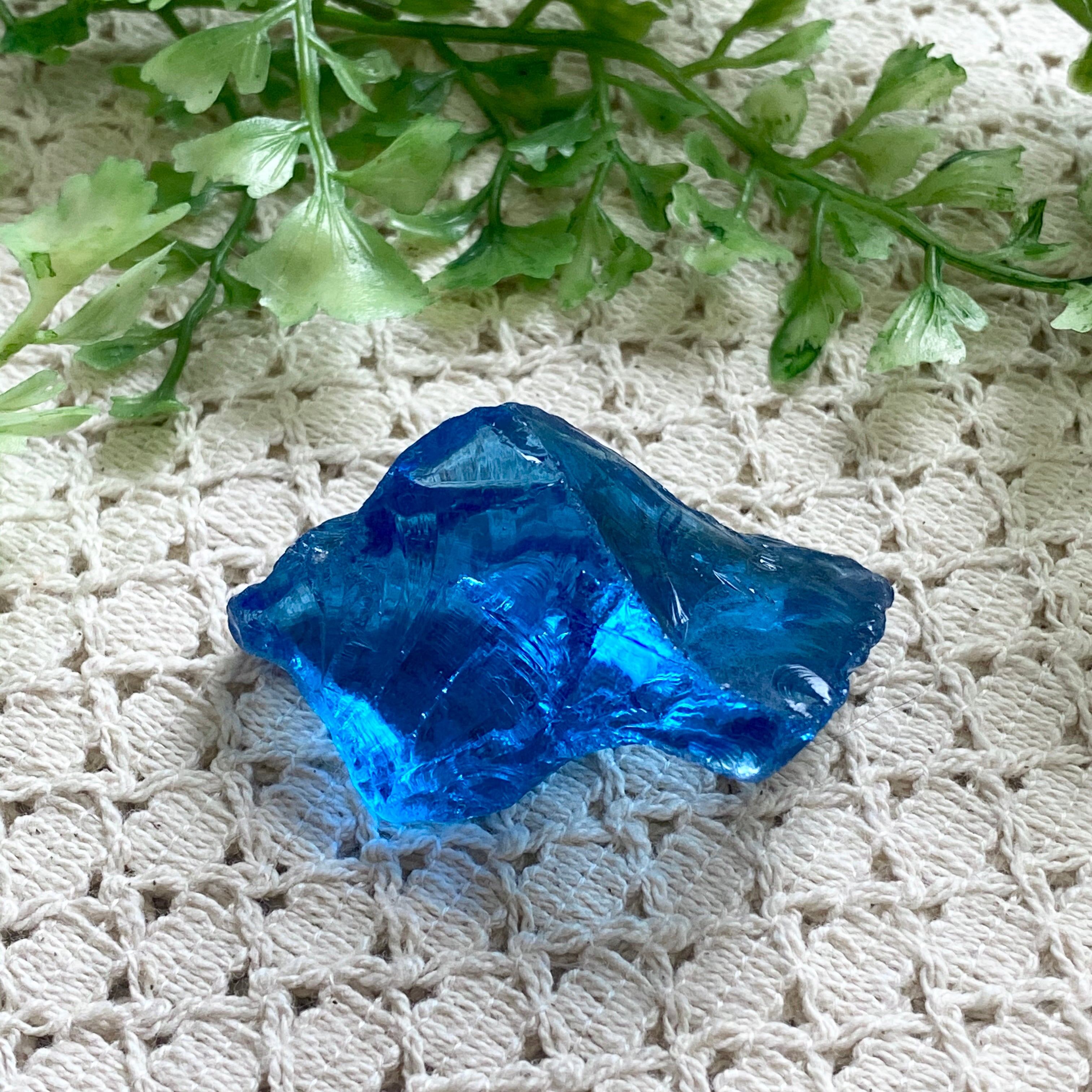 インドネシア産アンダラクリスタル原石 オーシャンブルーA