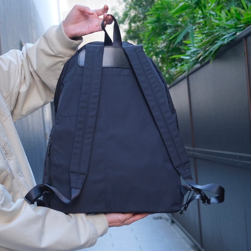 AMIACALVA(アミアカルヴァ) /Gabardine Backpack (L)- BLACK-(F006-BL