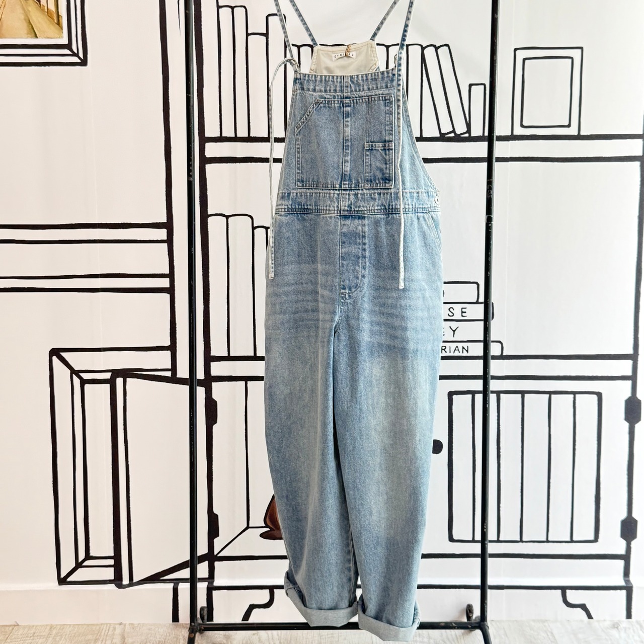 サロペットデニム