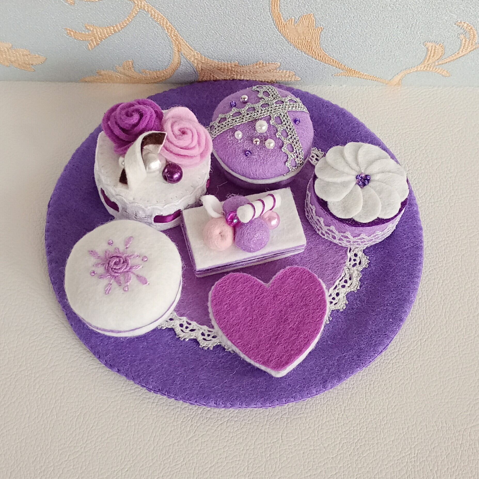 プリンセスのティーセット＊藤色＊ | カナの青い箱【フェルト＆刺繍の
