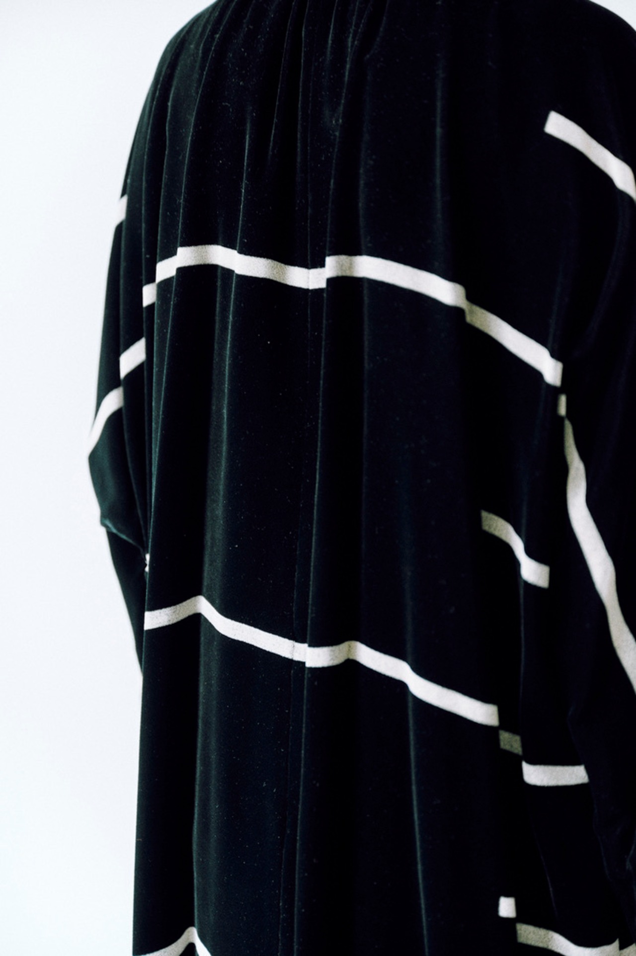 Vuokko dolman velour line dress