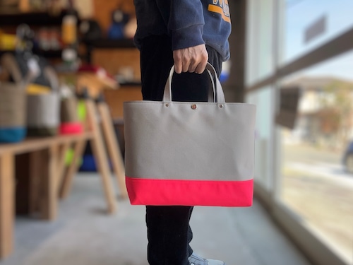 トートL グレー×ネオンピンク