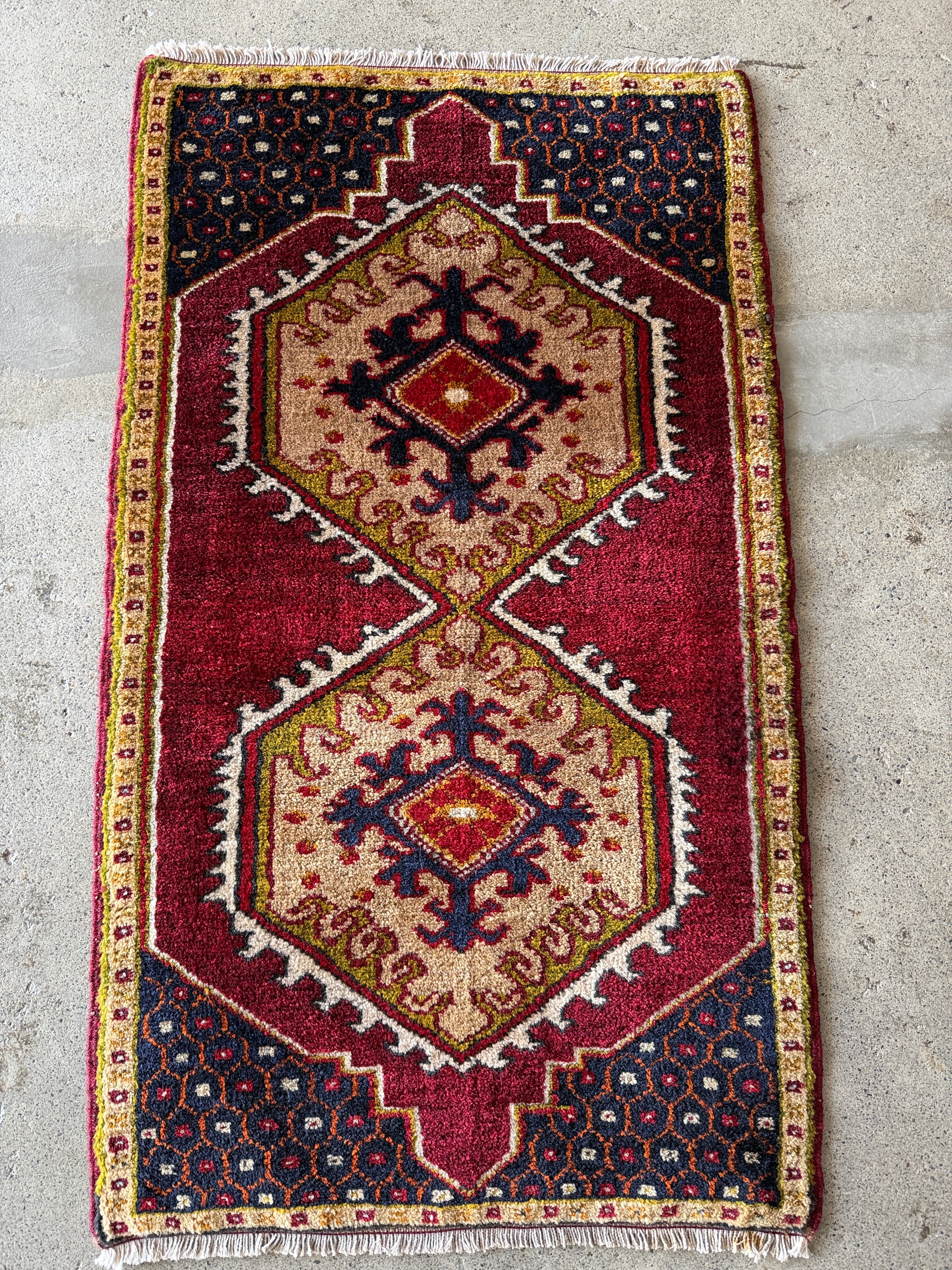 Antiques&Crafts880