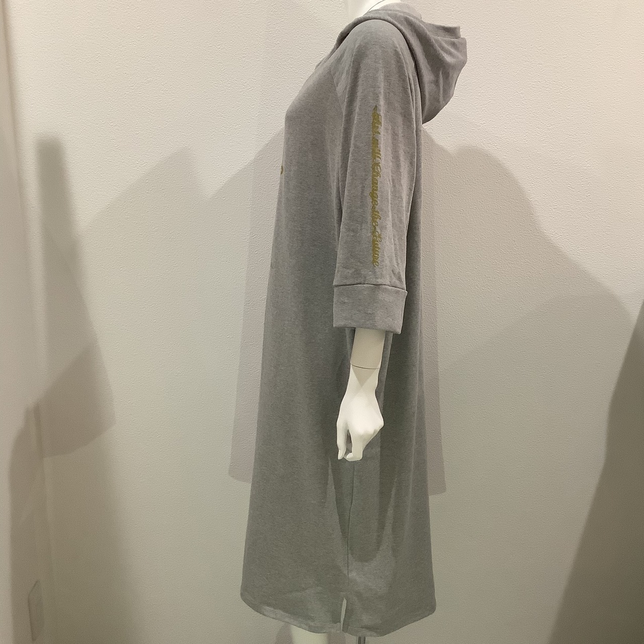 Cross&Rose ( 十字架と薔薇 ) フード付き ワンピース グレー