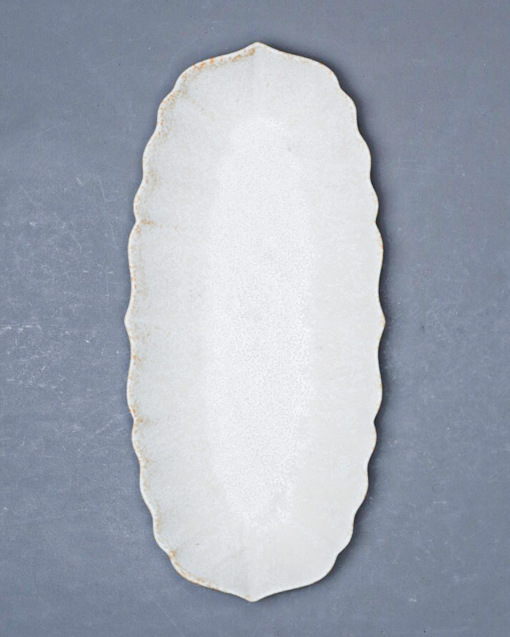 G-E-N lotus oval plate LONG -sira-