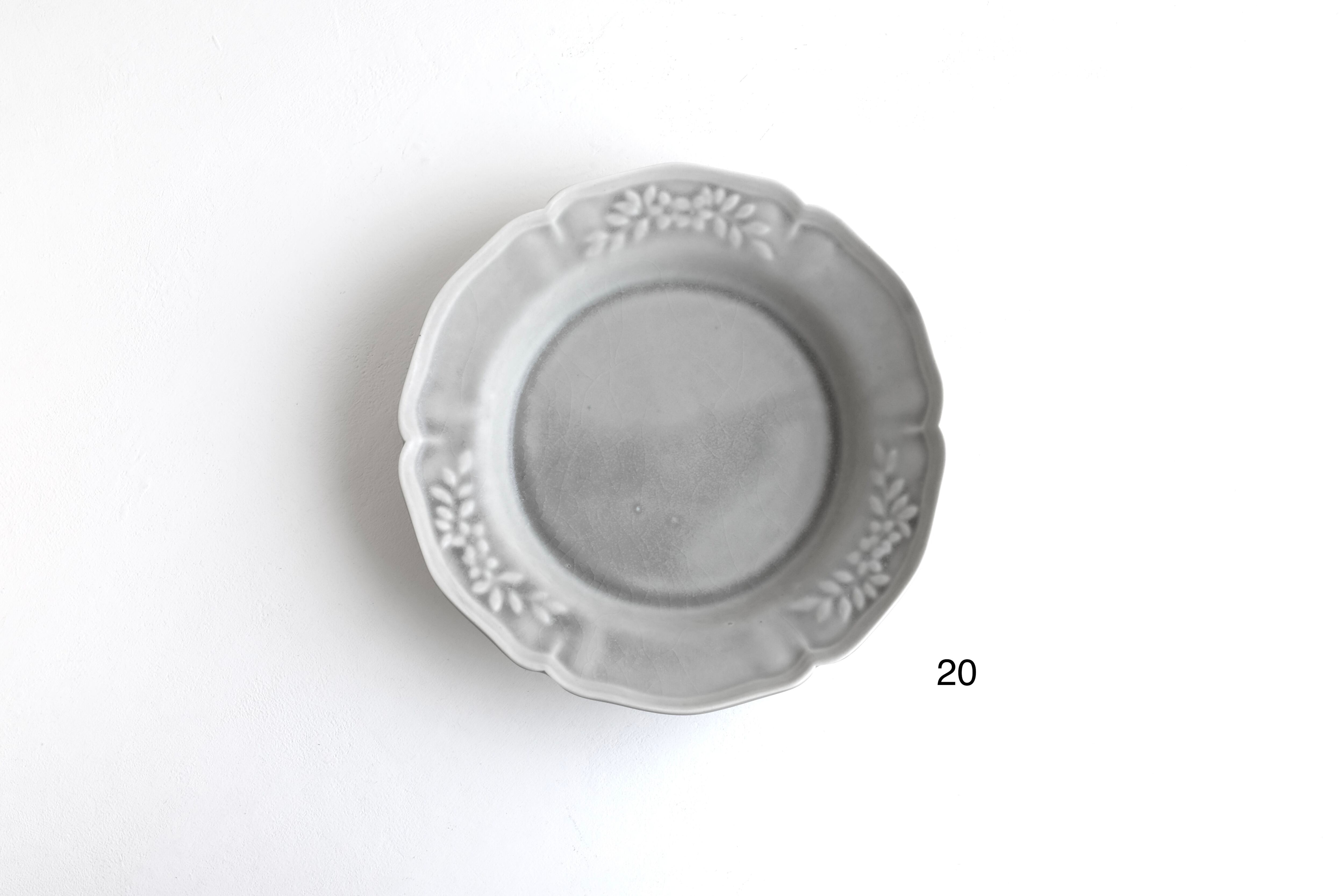 花形リムレリーフ深皿7寸 B 21 Abe Pottery Studio Nooc 花形リムレリーフ深皿7寸 B 21 Abe Pottery Studio Nooc