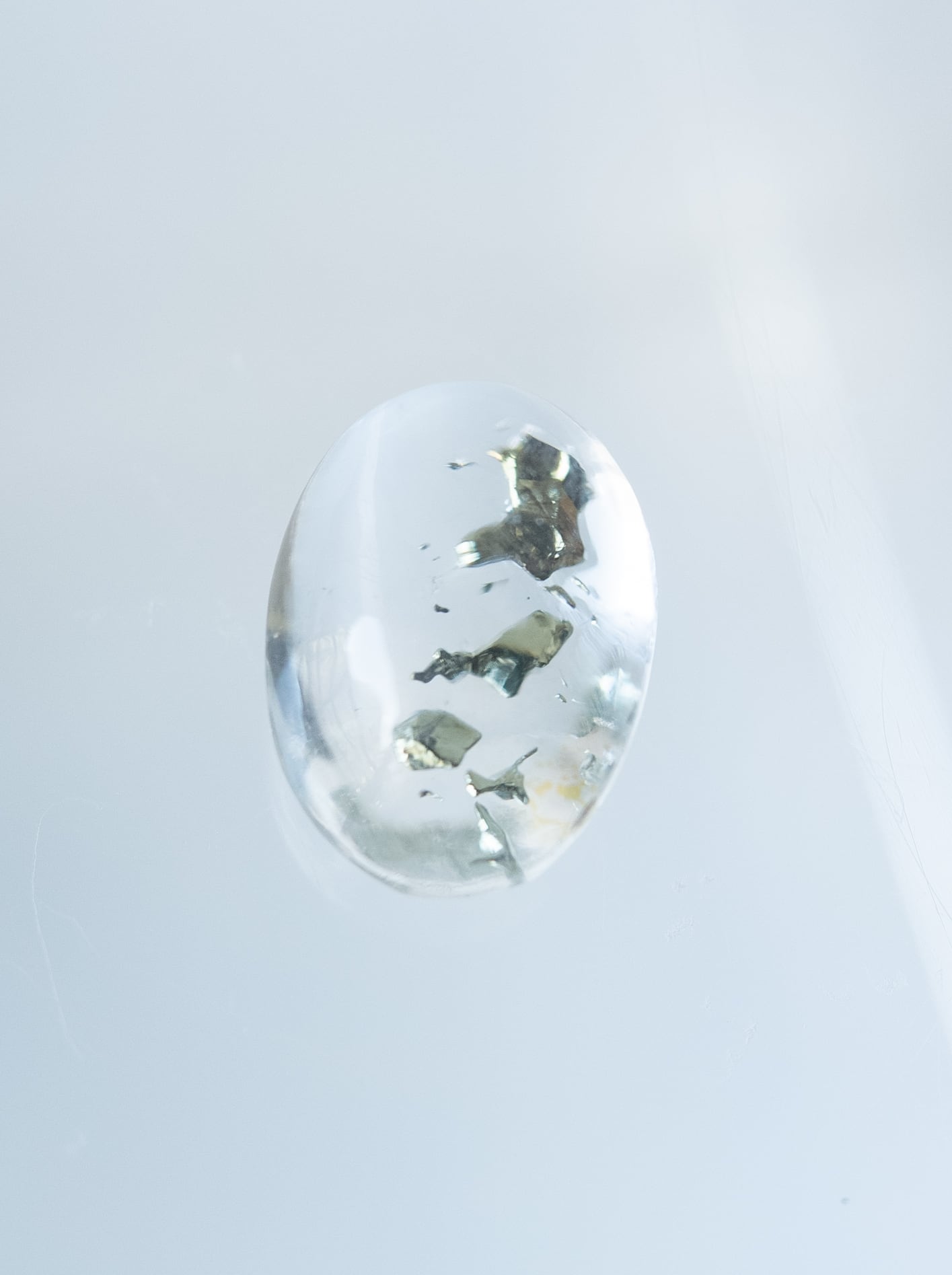 チャルコパイライトインクォーツ - a06