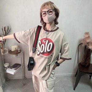 logo print linger tee【Beige】