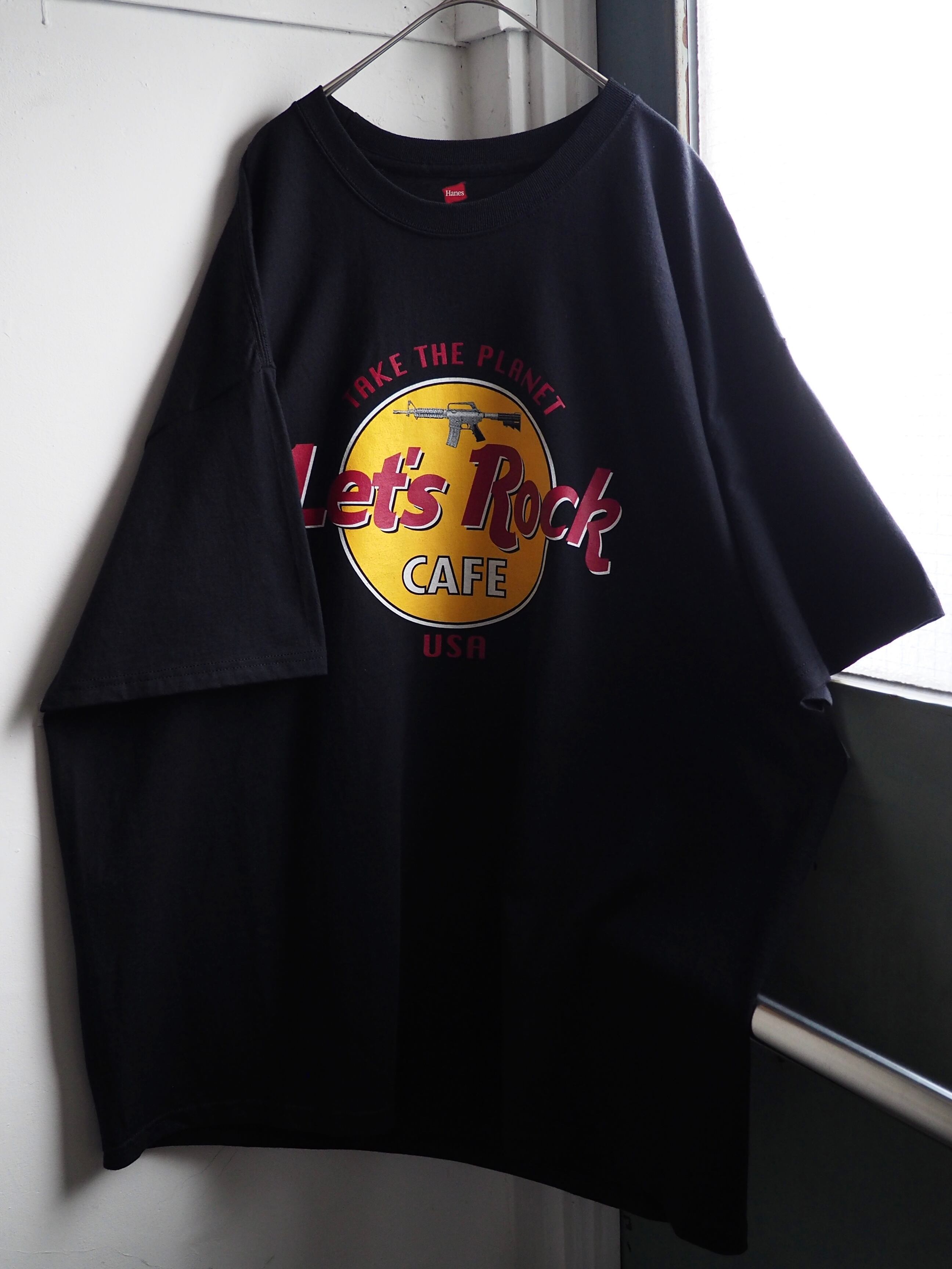 ” Let's Rock CAFE ” SMG printed Black Over silhouette Tee