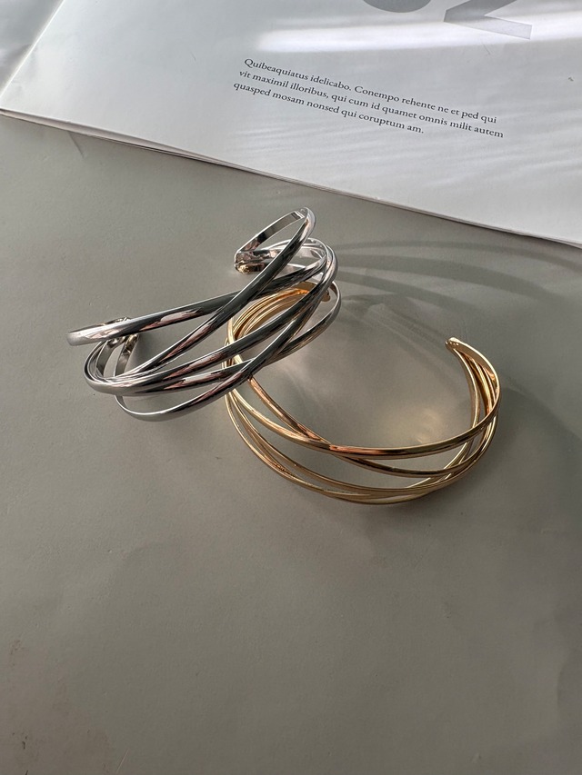 マルチラップバングル