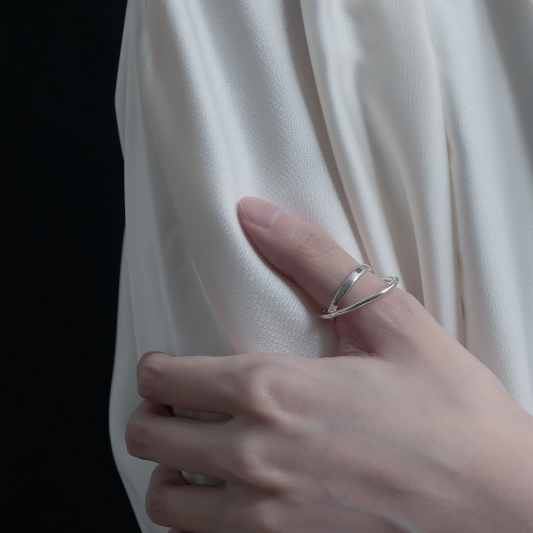 circle & oval overlap ring [luslep4] / Y2401CTR5247 | YArKA official
