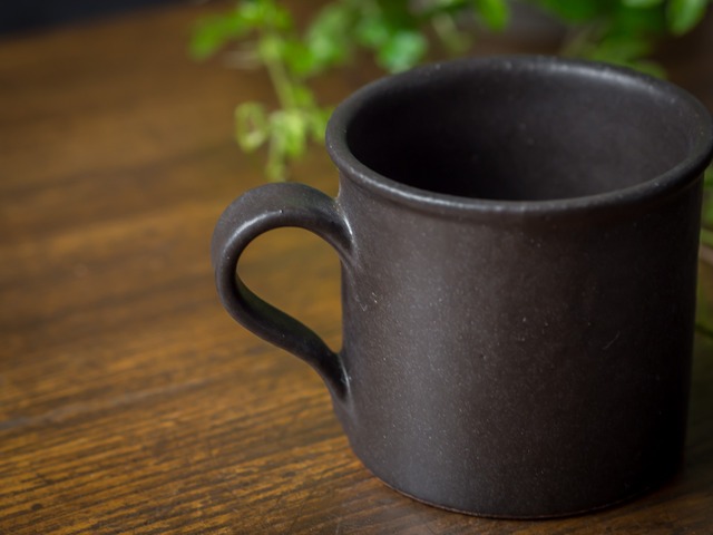 SHIROUMA コーヒーカップ 黒（マグカップ）／長谷川 哲也