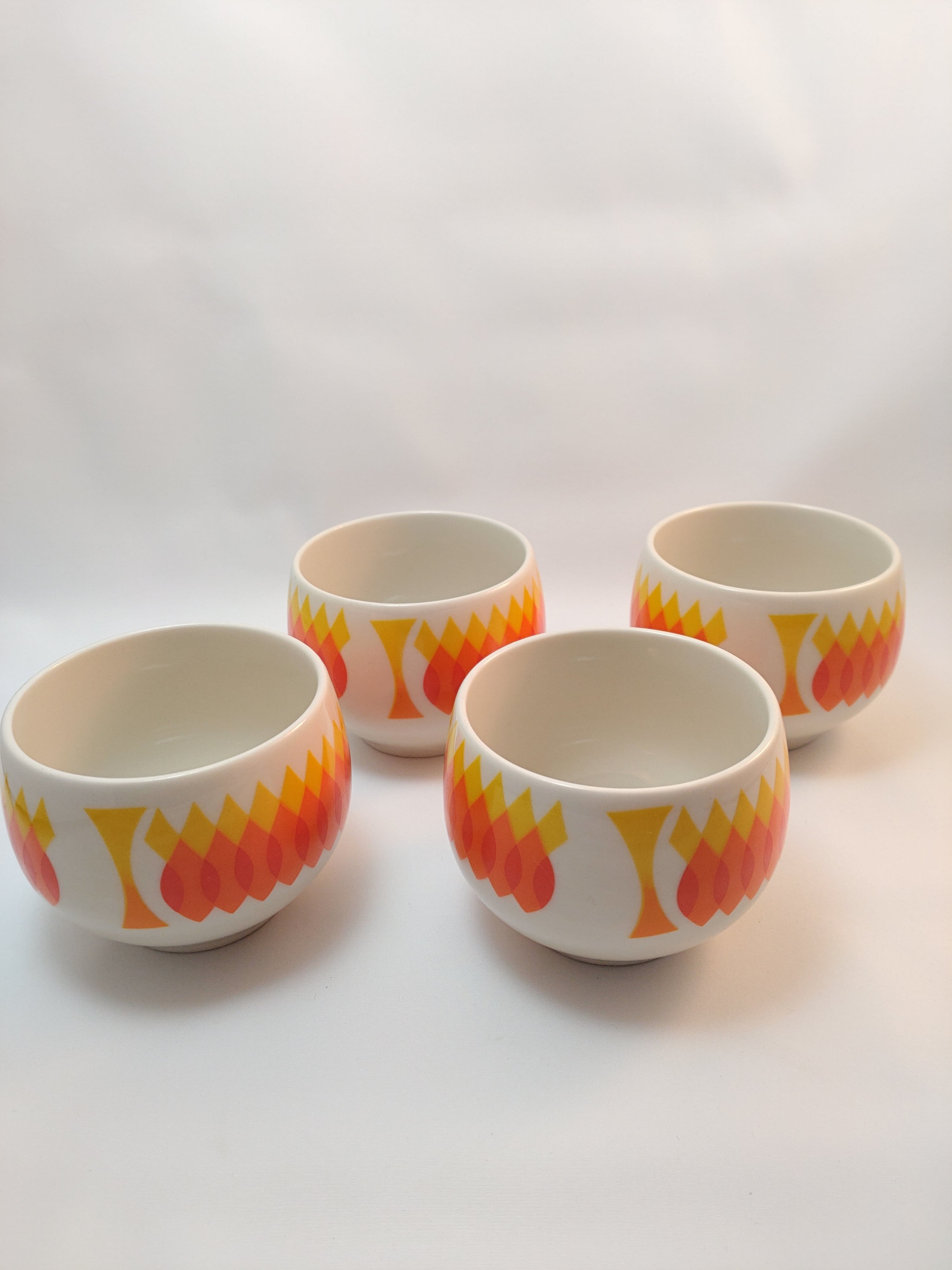 レトロ 湯呑み 4個セット | カレコレ堂
