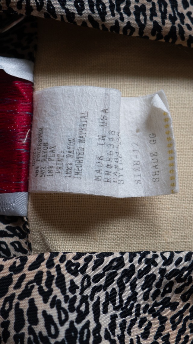 "CITY GIRL" 1990s Rayon open collar shirt