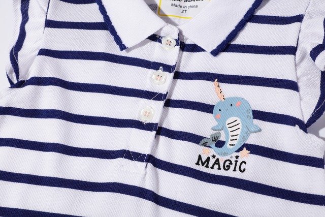 子供ワンピース　お洒落　クジラ絵柄　　フリル袖　 ボーダー柄　ストライプ　幼稚園　保育園　小学校　綿肌ざわり通気性抜群な綿100％♪　お出掛けの 日にオススメです