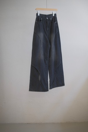 Curve Cutwork Denim Pants / BLACK