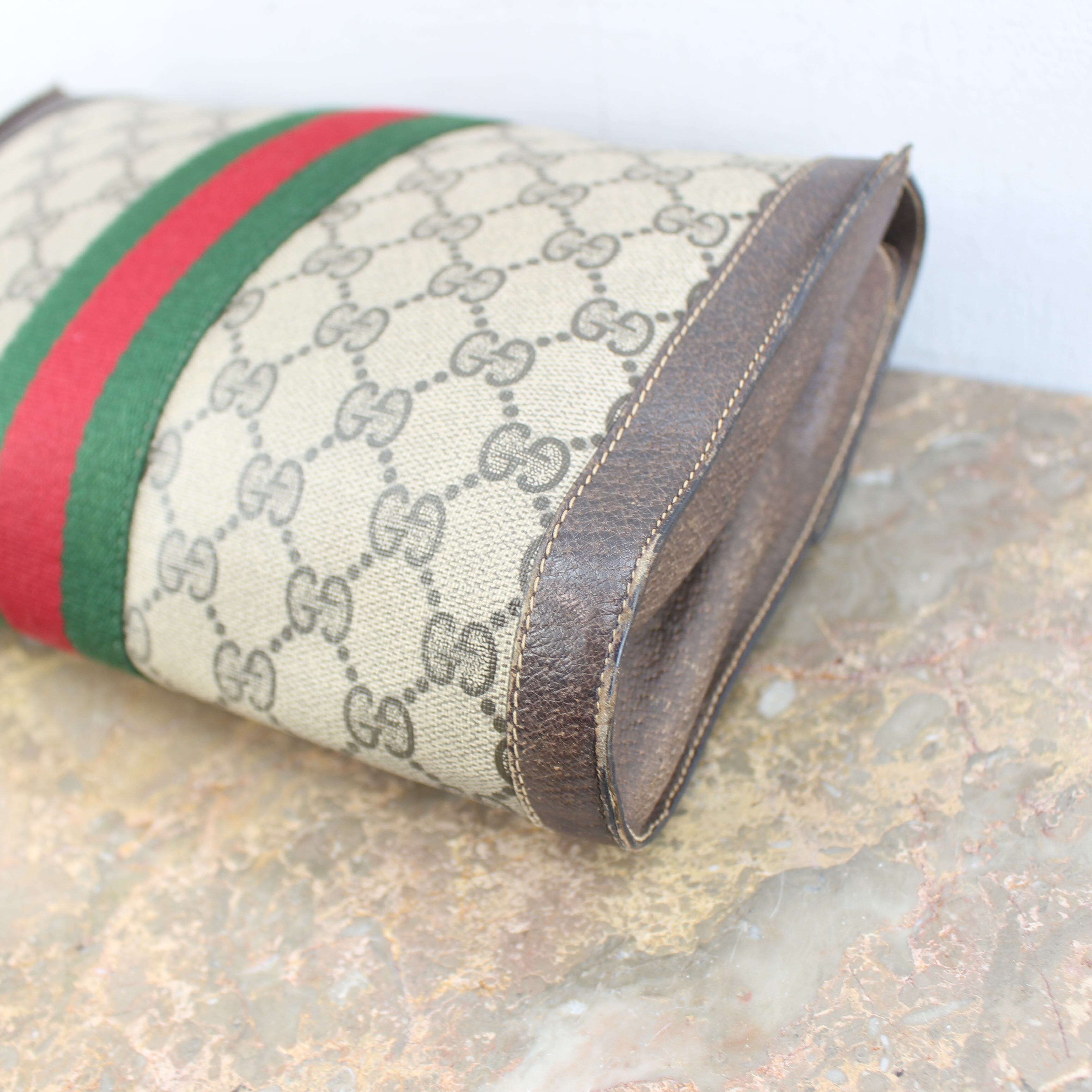 OLD GUCCI SHERRY LINE GG PATTERNED CLUTCH BAG MADE IN ITALY