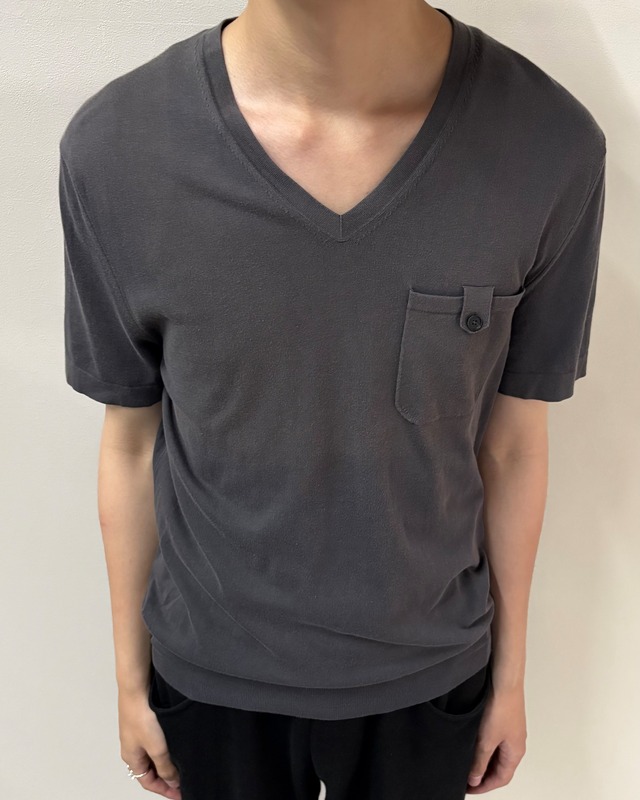【HERMES】v neck basic T-shirt
