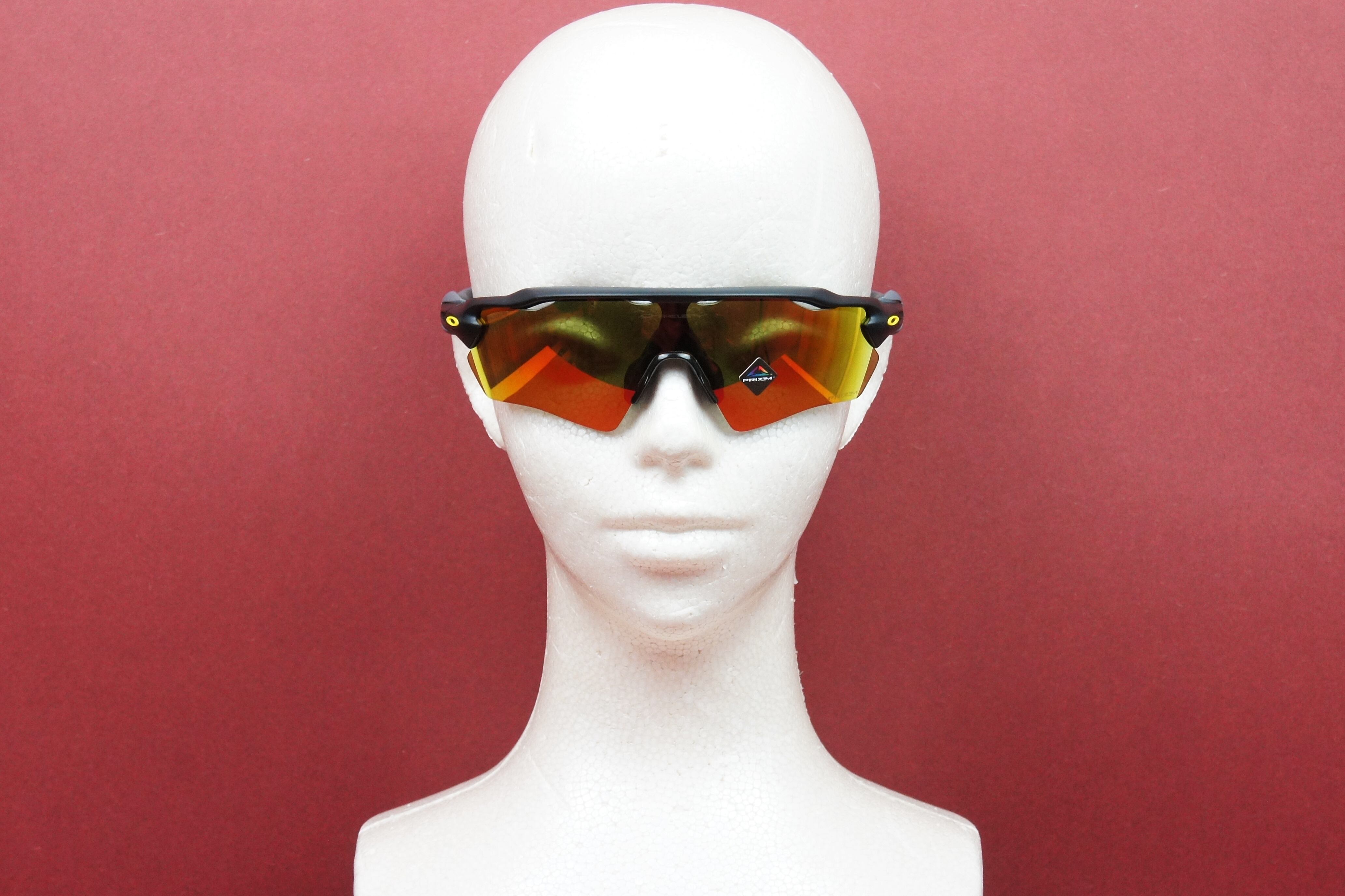 OAKLEY キッズサングラス RADAR EV XS OJ9001-27 女性 子供 OAKLEY キッズサングラス RADAR EV XS OJ9001-27 女性 子供
