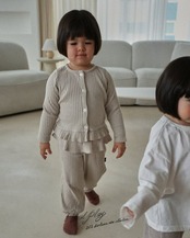 韓国子供服 / 26Autumn / normalplay / マリーシャーリングジョガーパンツ / キッズ / 秋服 *12M~L*