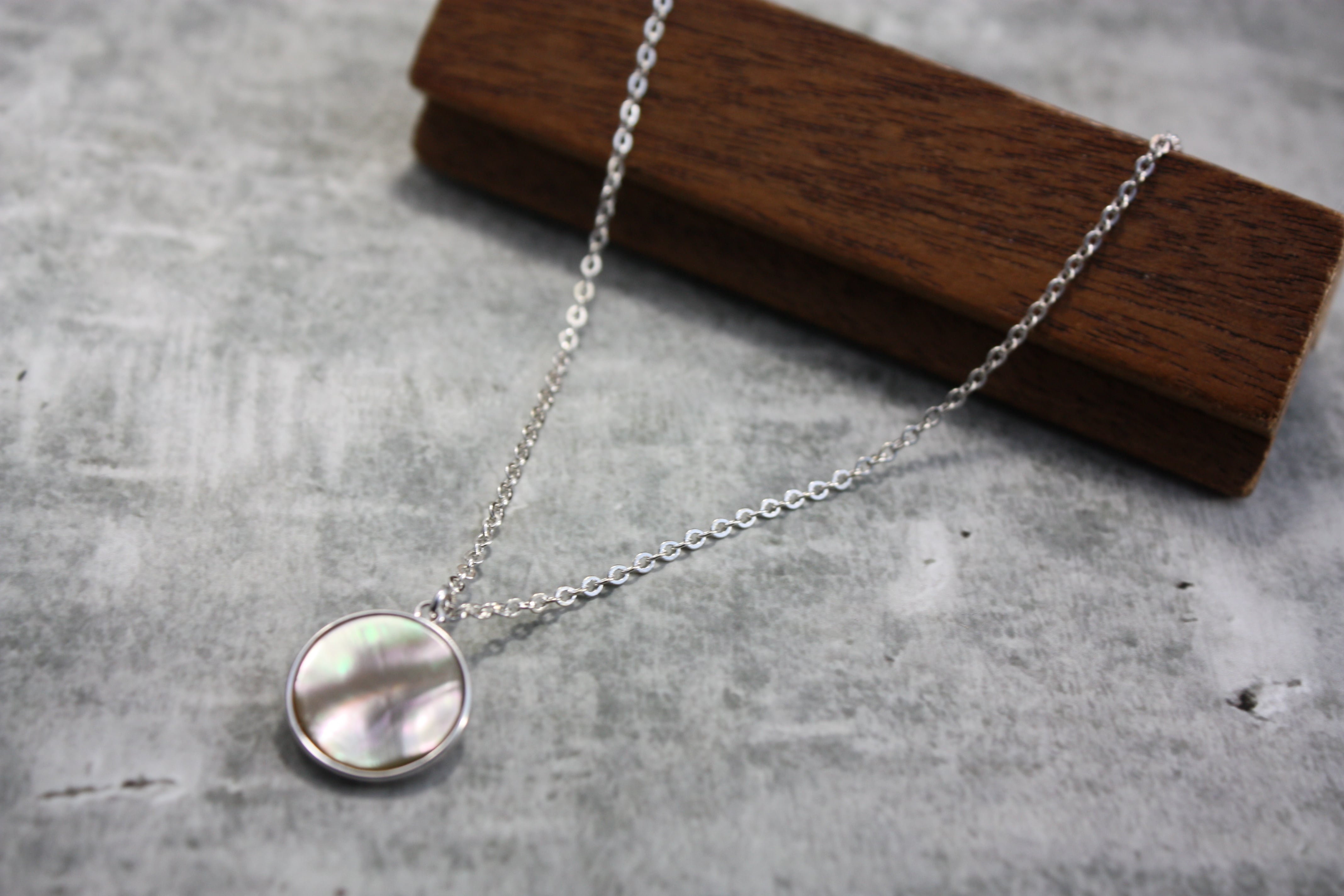 アバロンシンプルペンダント(Brass アワビ)