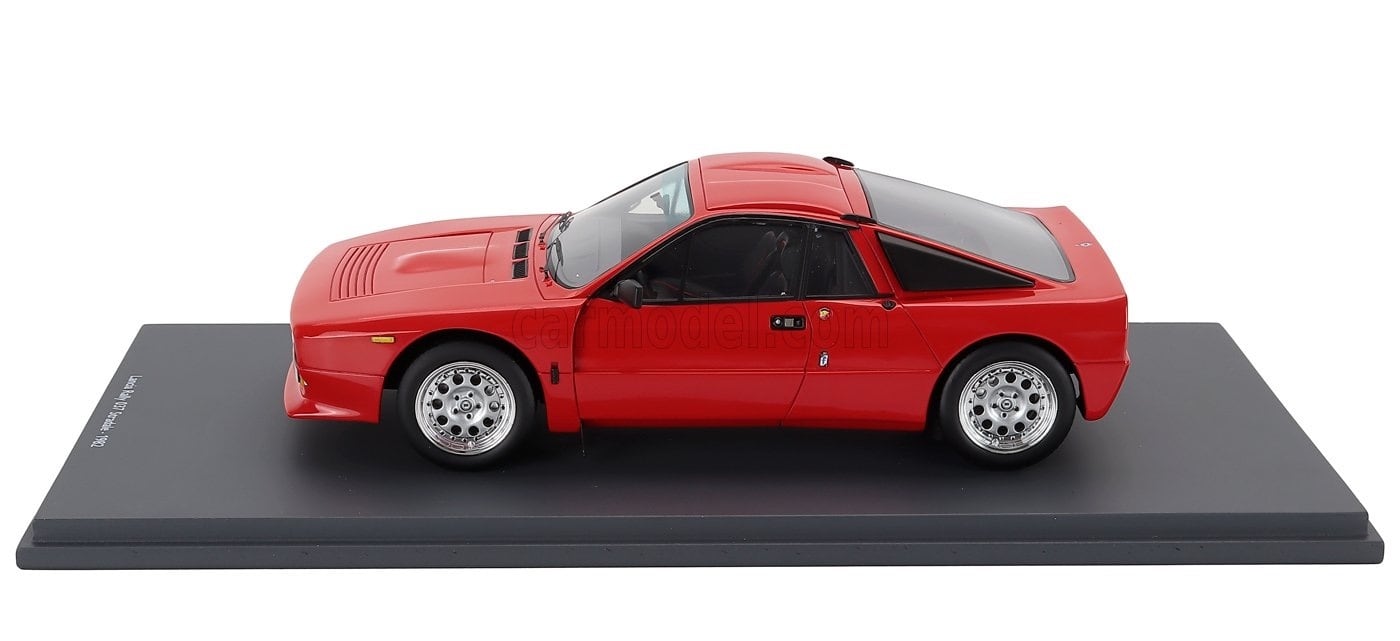 ミニカー 1/18 ランチア 037 シュコー SCHUCO 1/18 LANCIA 037 STREET
