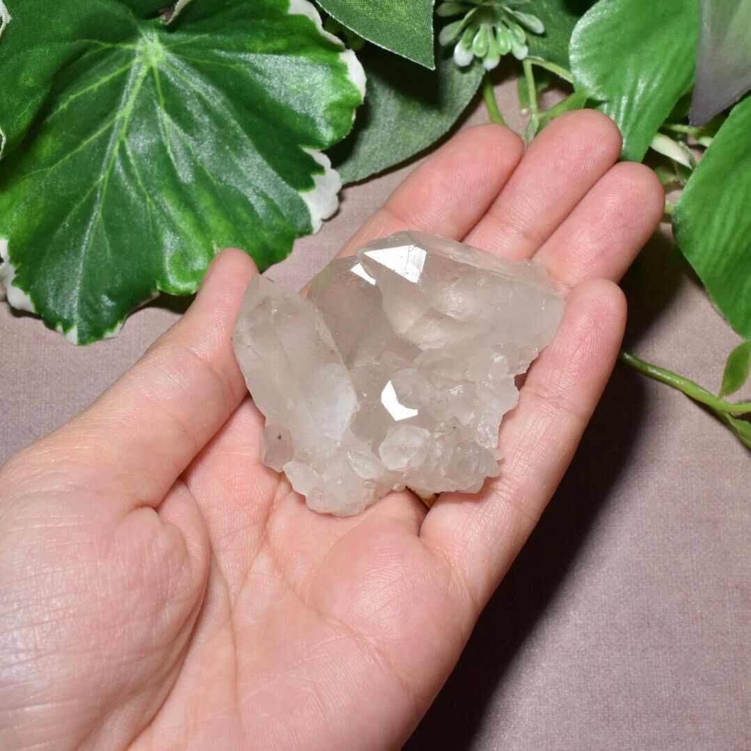 水晶 クラスター インド・マニカラン産 HQG08 | EBIA Crystal