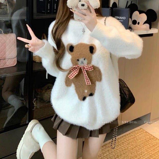 ふわふわくまちゃんニット