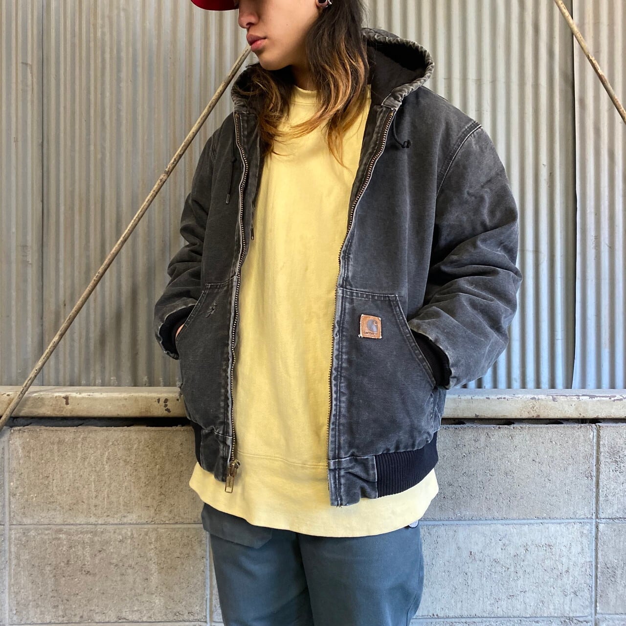 Carhartt  ダックパーカー　アクティブジャケット　ブラック　Mサイズ