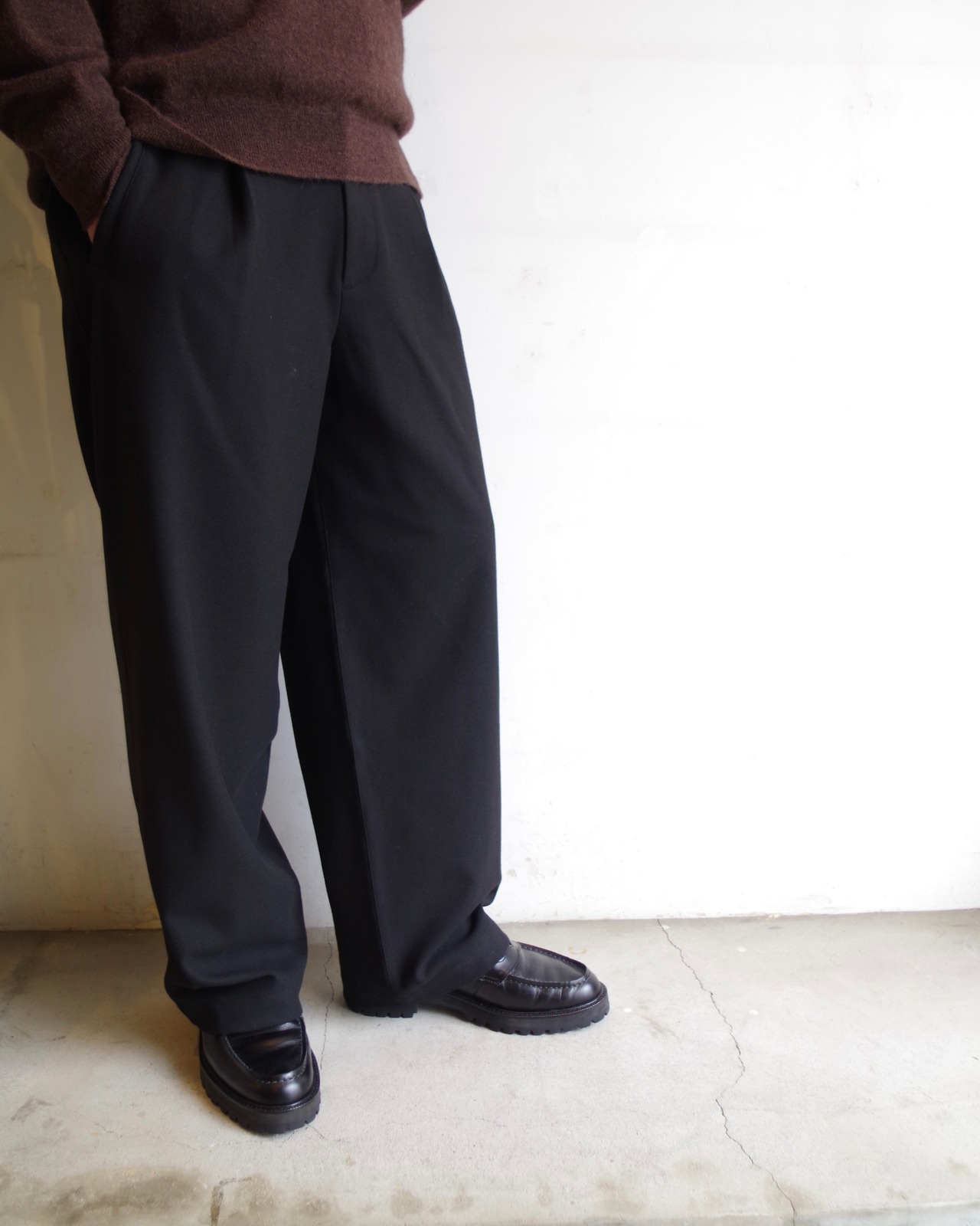 comm.arch.  Co. Ra. Brushed Wide Trousers