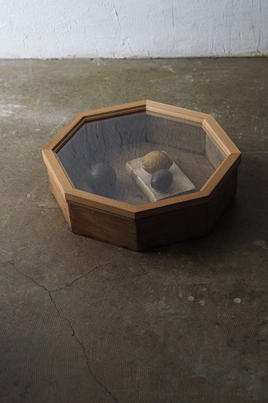 八角形ショーケース-octagonal glass showcase | アンティーク