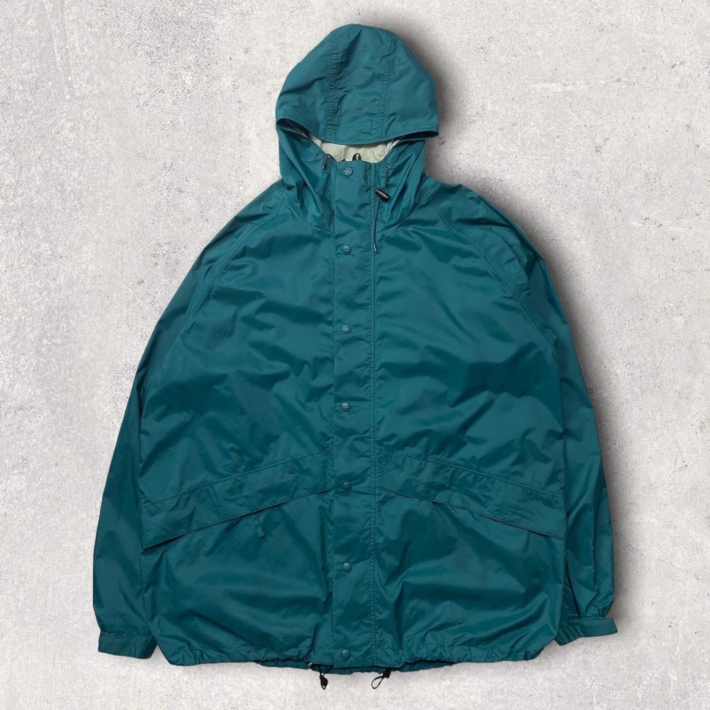 l.l.bean stowaway gore-tex jacket 80s | focus