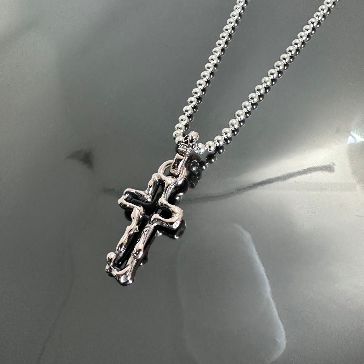 OPEN CROSS PENDANT in Pink Silver / ピンクシルバー・オープンクロスペンダント