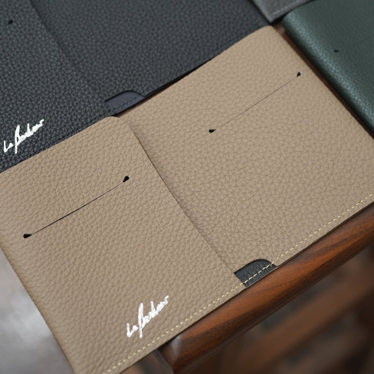 ル・ボナー 残心・二つ折り純札入れ シュランケンカーフ | CIRCLE