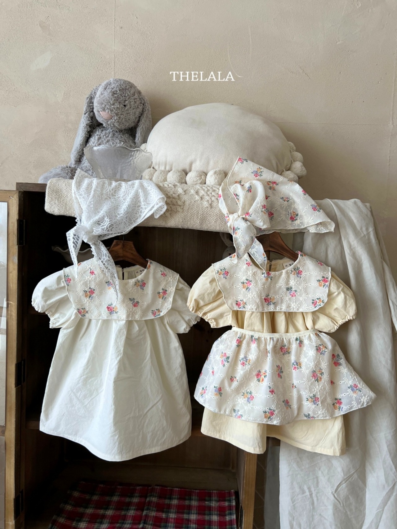 [THELALA] Soy Milk Collar Dress / [더랄라] 두유카라원피스