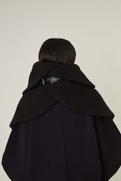 i’m here - Knit Snood(Crepe Wool-like) :Black|サークル状/片畦編み/ダブルジップ/ホーン・トグル/レザーパーツ