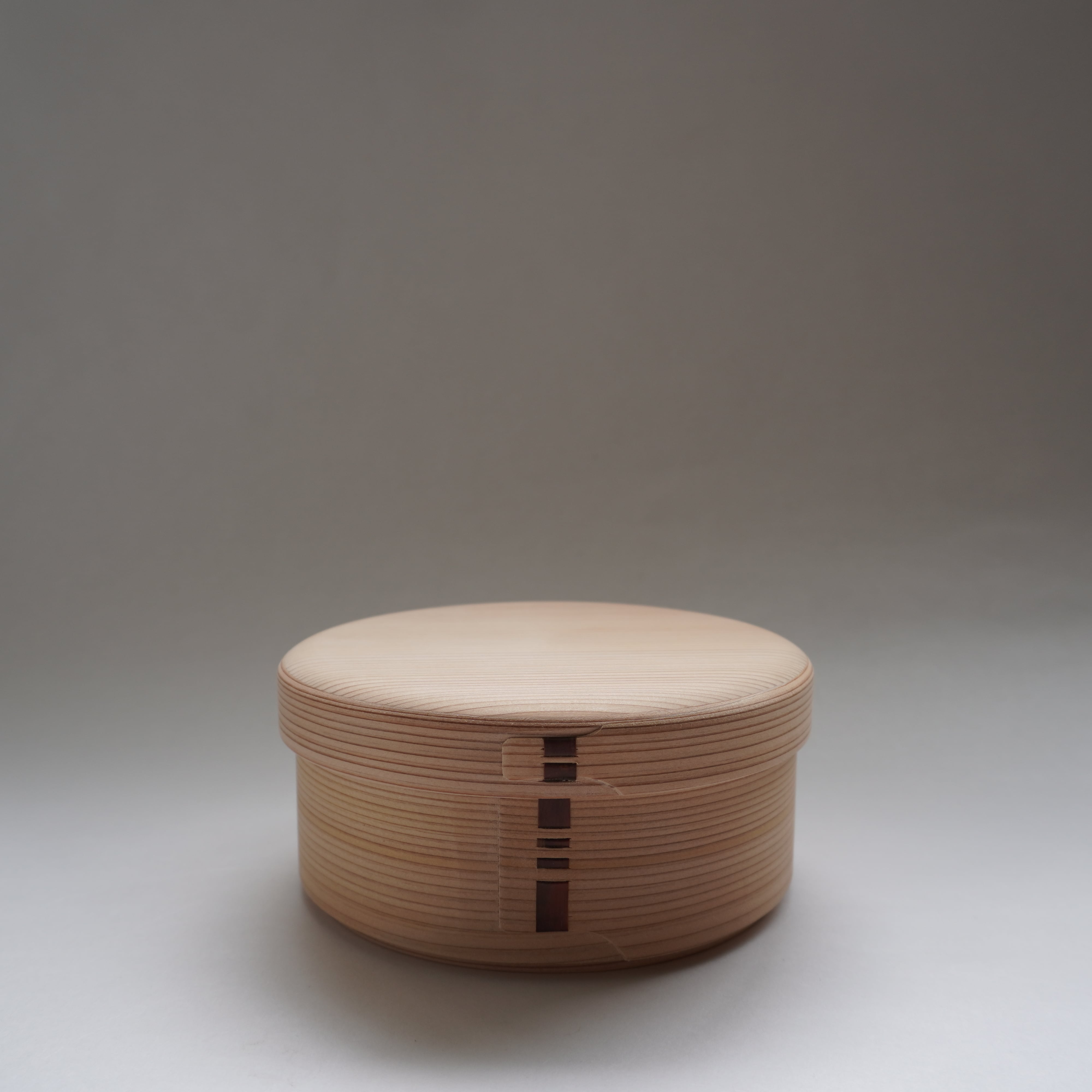柴田慶信商店 丸弁当箱 四寸 柴田慶信商店 丸弁当箱 四寸 | sahan -Online Shop-
