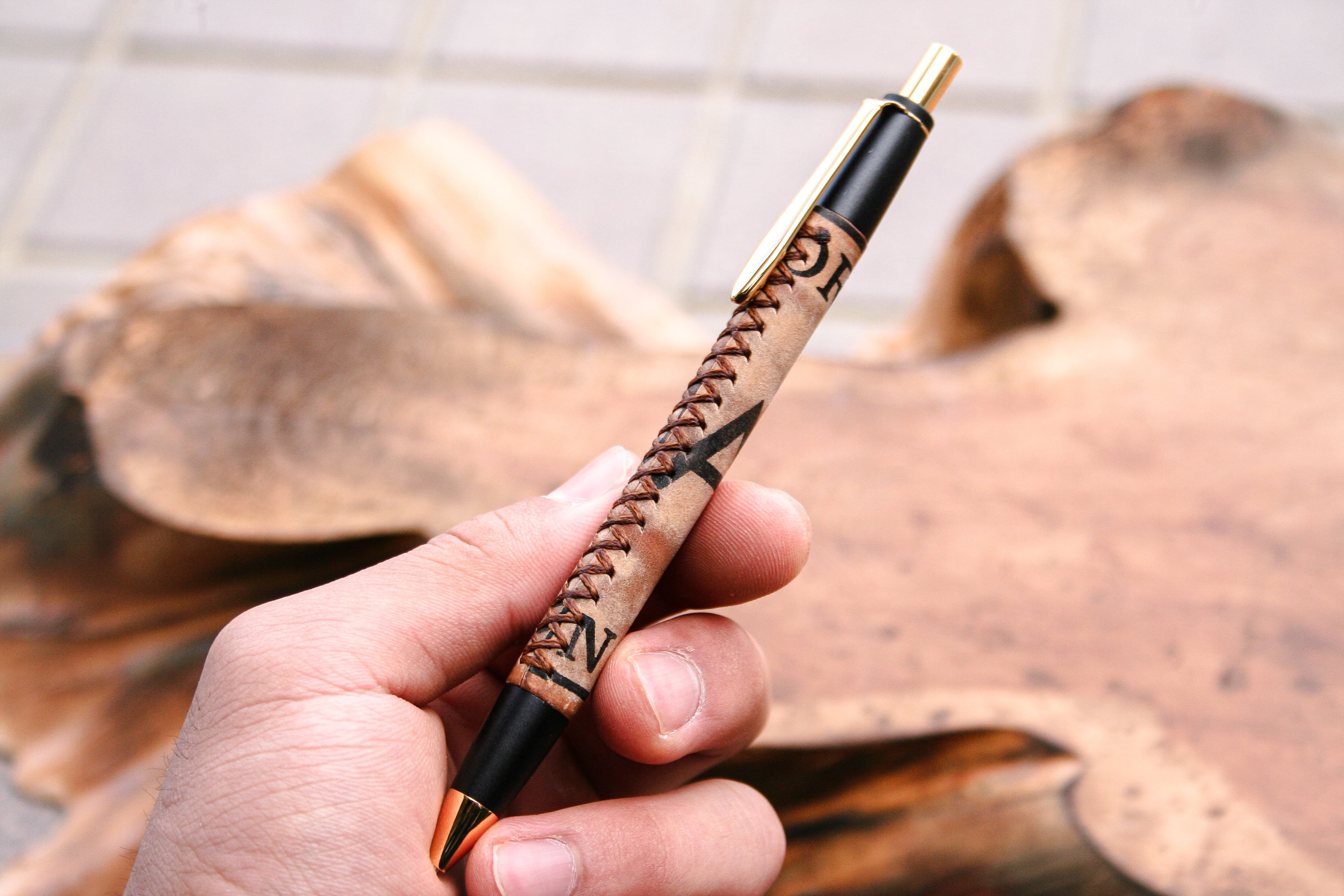 革軸ペン | Schicksal