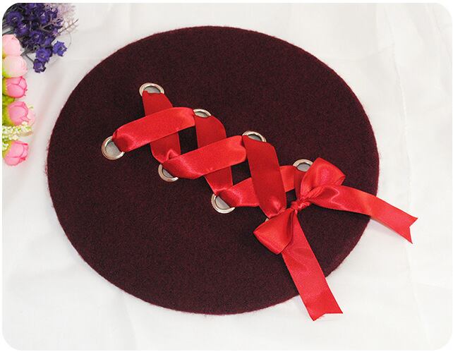 編み込み レースアップ ベレー帽　ワインレッド