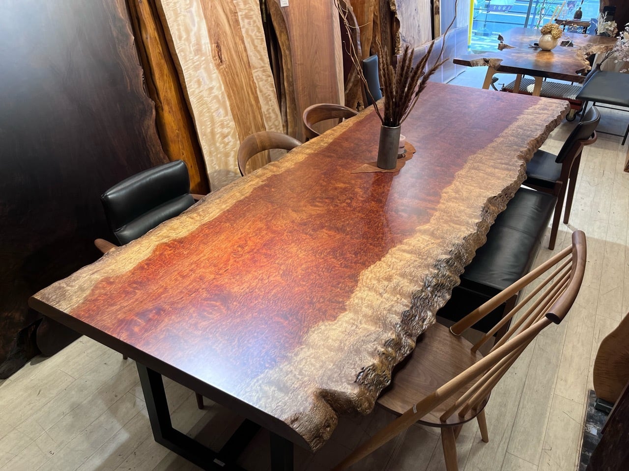 希少ブビンカ一枚板 ブビンガ 杢 一枚板 1830×350-360×50 22066 | 千年家具 - 一枚板