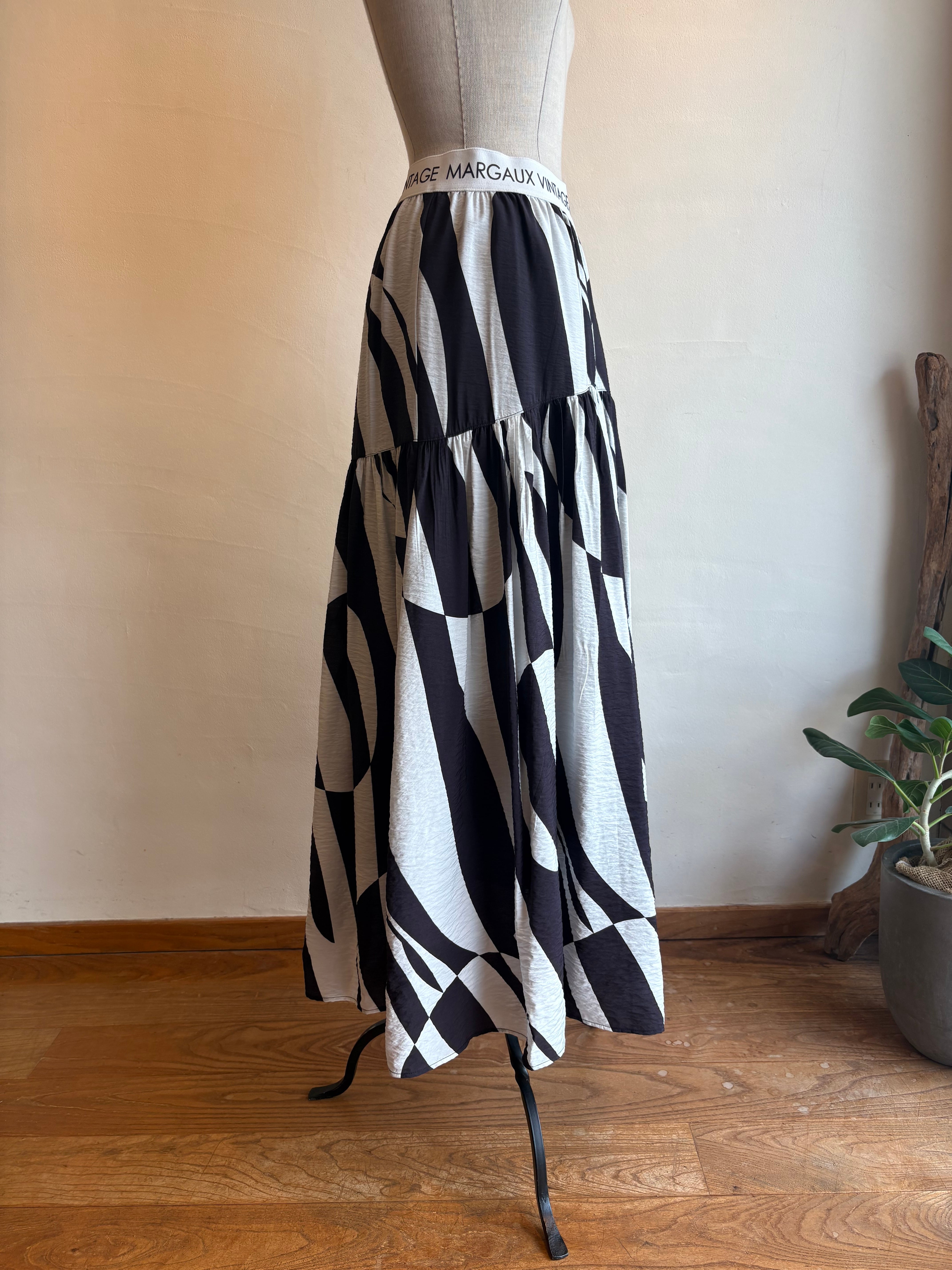 MARGAUX VINTAGE / ロゴウエストジオメトリックスカート | anouk