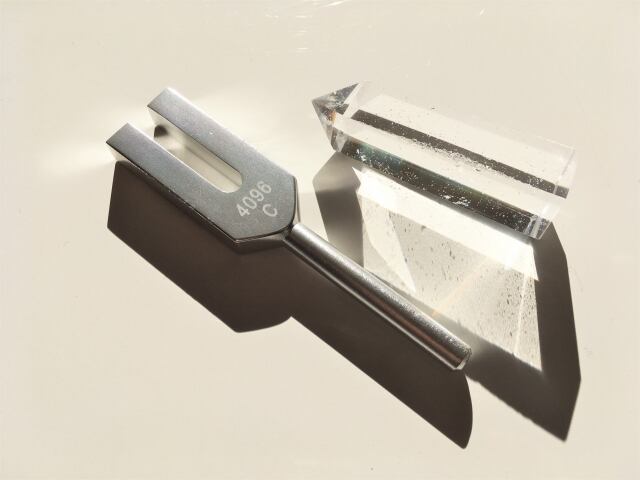 クリスタルチューナー | 幸せ市場