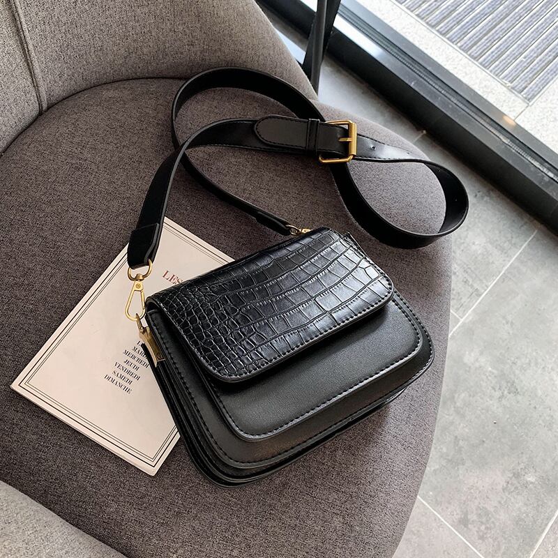 シニアセンスバッグレディース2020新気質クロコダイル柄クロスボディバッグ春シーズンファッションワイルドスモールスクエアバッグ Tiancai_Wing_Bag9142842