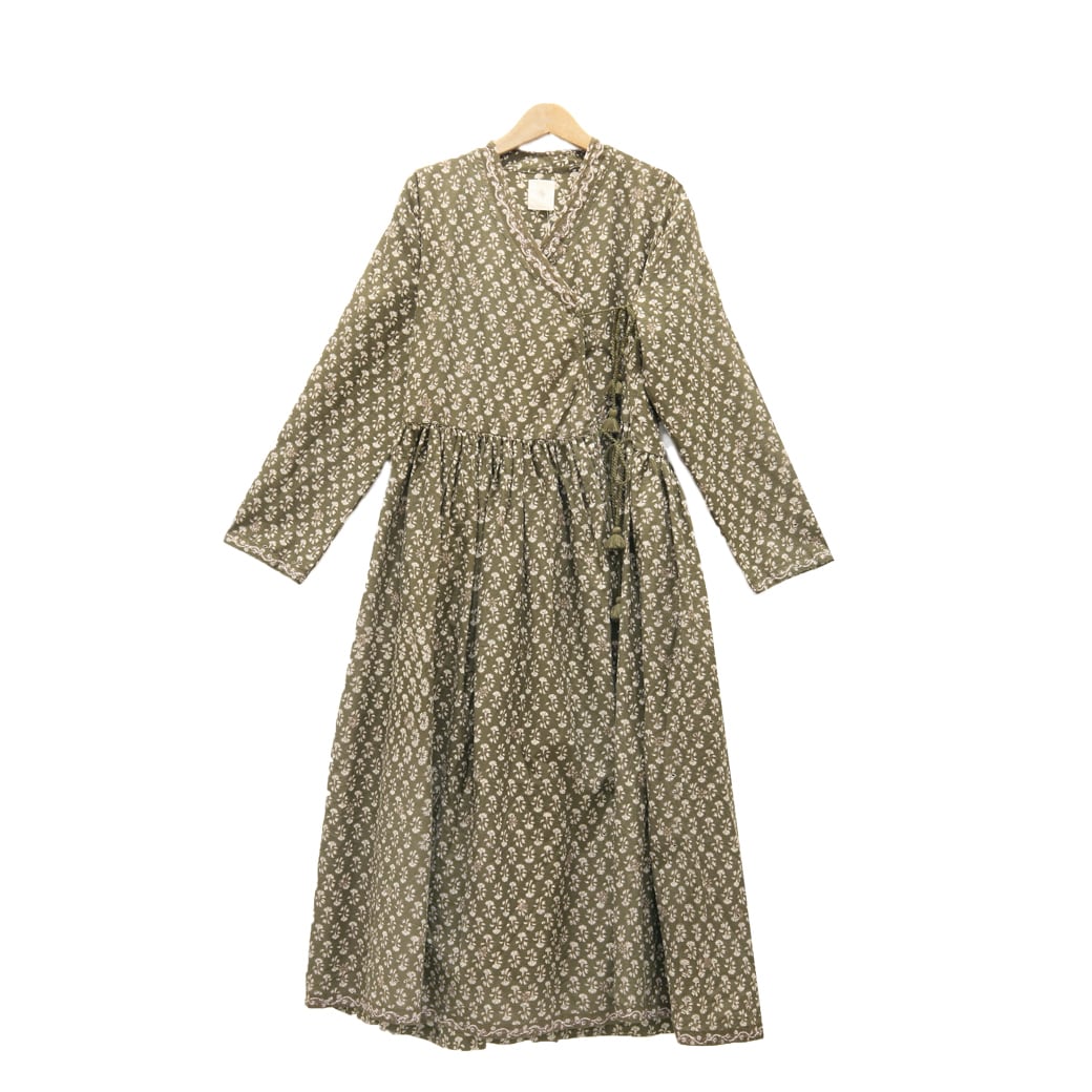 Maison De Soil メゾンドソイルflower Block Print Gathered Cache Coeur Dress 小花柄ギャザーカシュクールワンピース Nmds Provice Maison De Soil メゾンドソイルflower Block Print Gathered Cache Coeur Dress 小花柄ギャザーカシュクールワンピース Nmds Provice